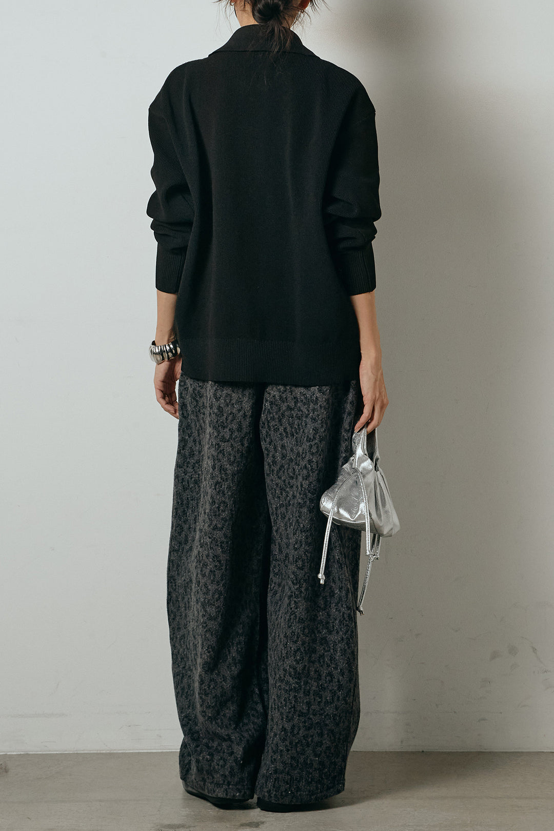 [SET]メタル釦衿付きニットカーディガン+リラックスレオパード柄ワイドパンツ(2set)