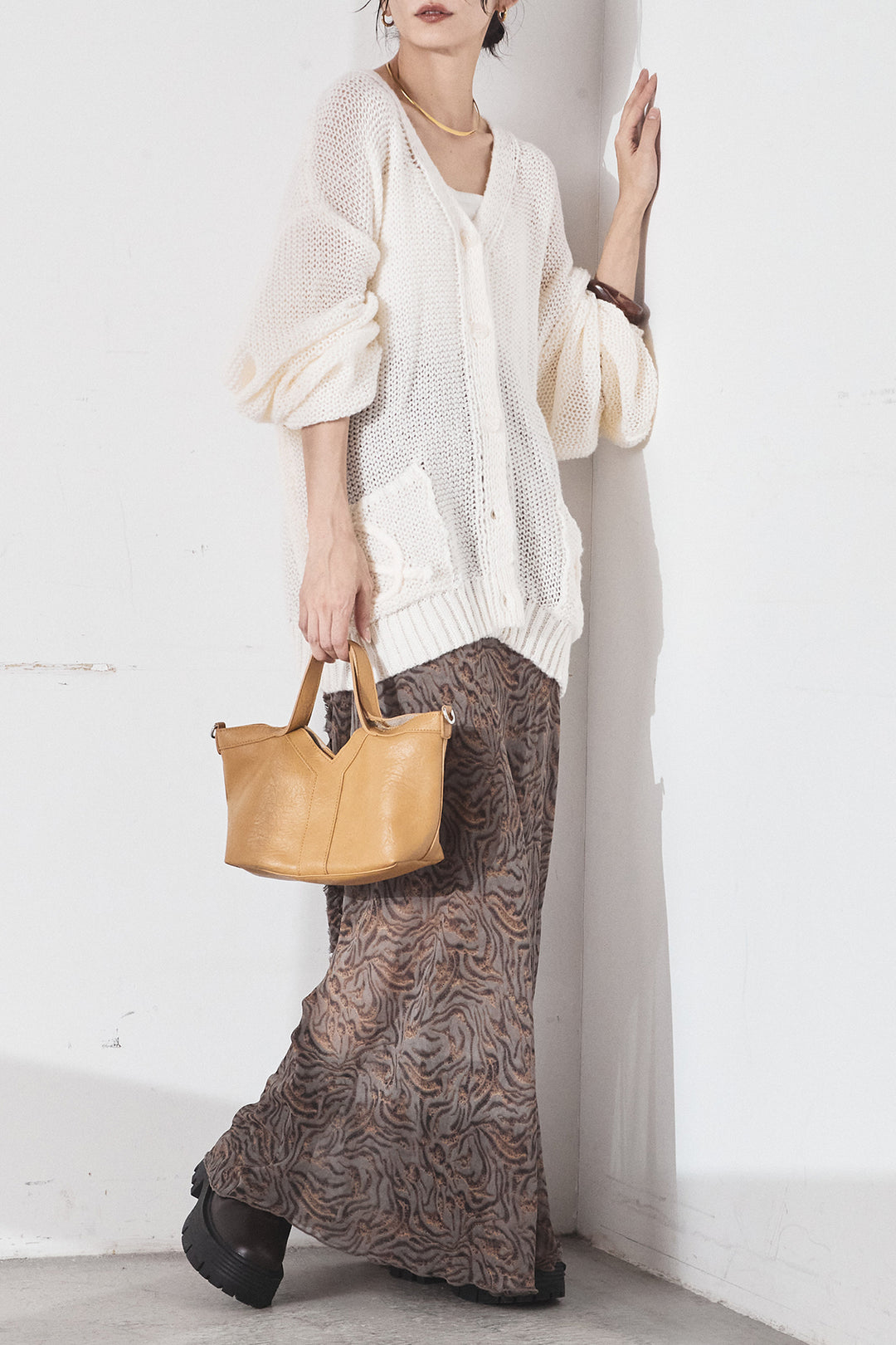 [SET]コード刺繍リラックスニットカーディガン+抽象柄ロングスカート(2set)