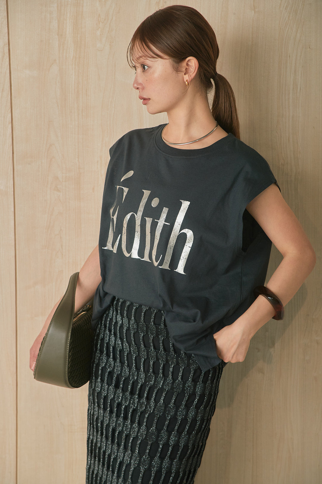 [SET]箔ロゴプリントノースリーブTシャツ+メッシュ編みスカート(2set)