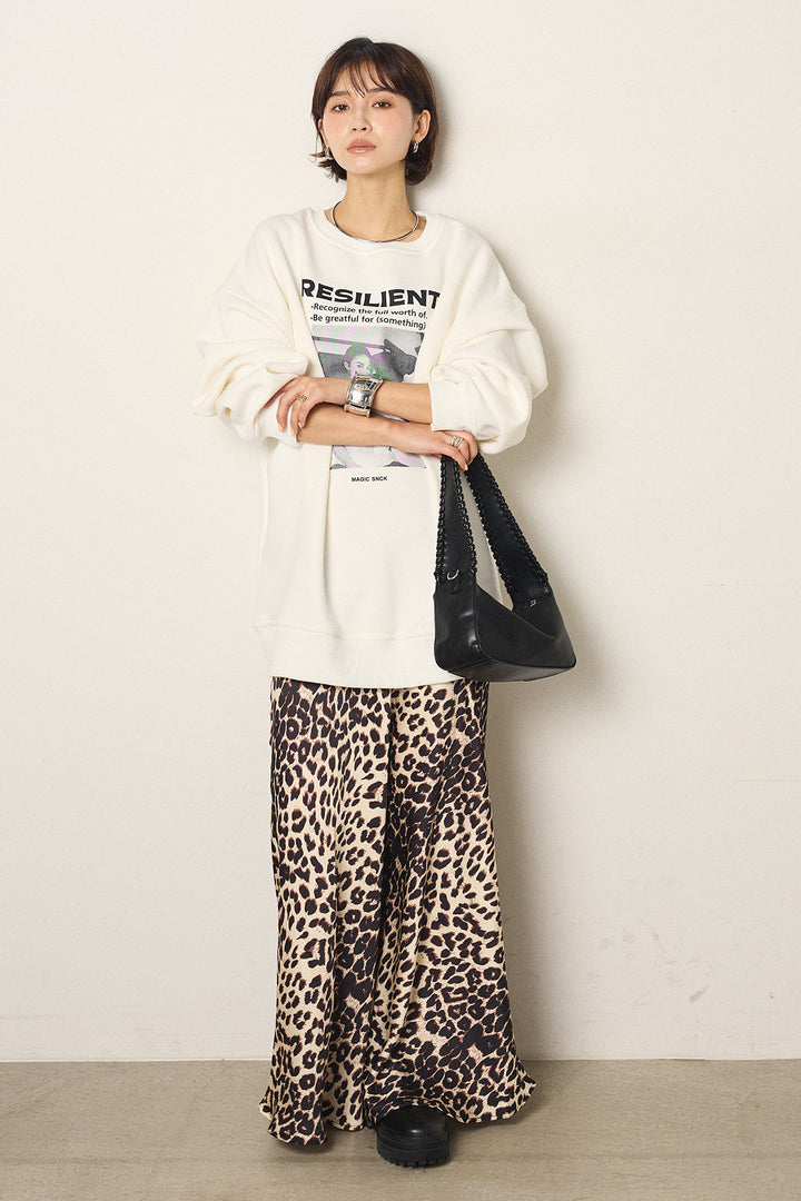 [SET]モノトーンプリントスウェット+レオパード柄サテンスカート(2set)