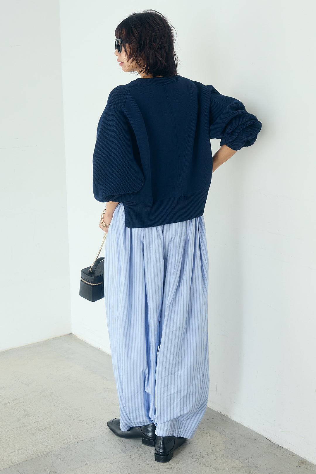 [SET]スポンディッシュBIGボタンクルーネックカーディガン+ランダムストライプタックギャザーパンツ(2set)