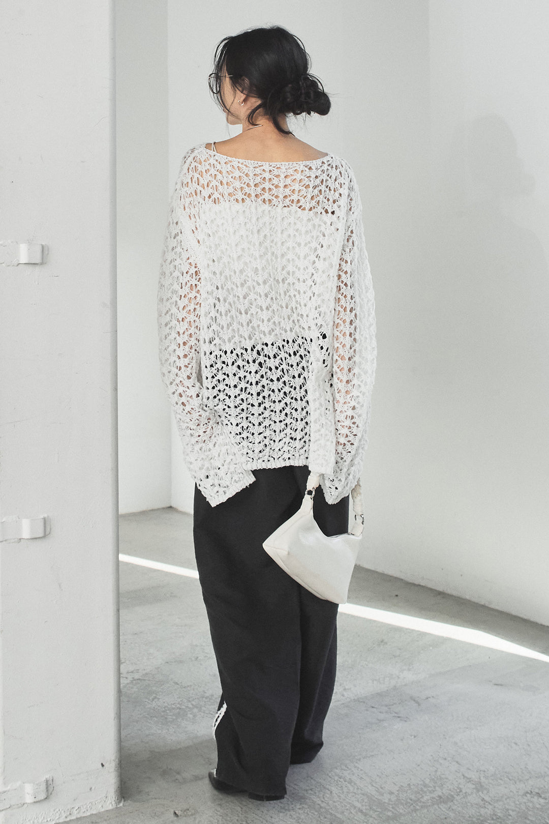 [SET]リラックスメッシュニットトップス+刺繡テープラインパンツ(2set)