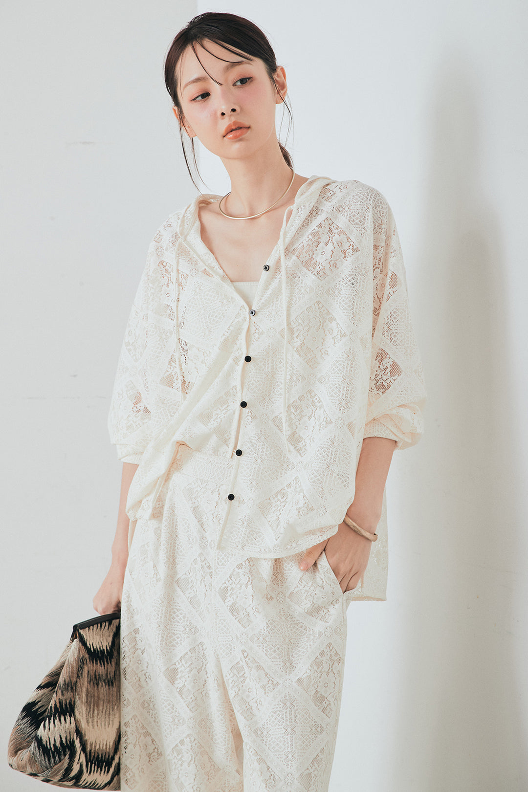 [SET]ブロックレースフード付きブラウス+リラックスブロックレースワイドパンツ(2set)