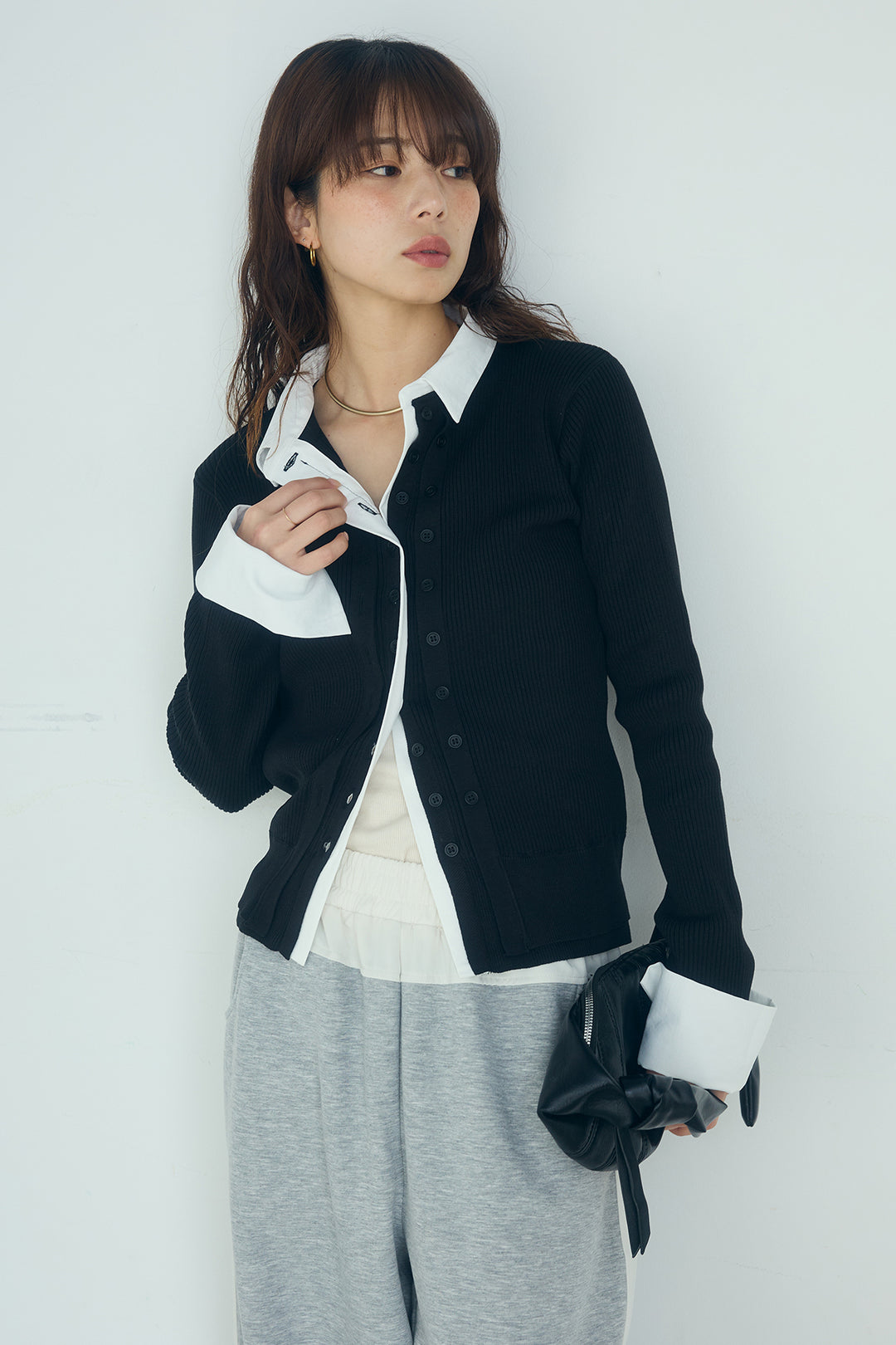 [SET]シャツドッキングボタンニットカーディガン+異素材切り替えスウェットパンツ(2set)