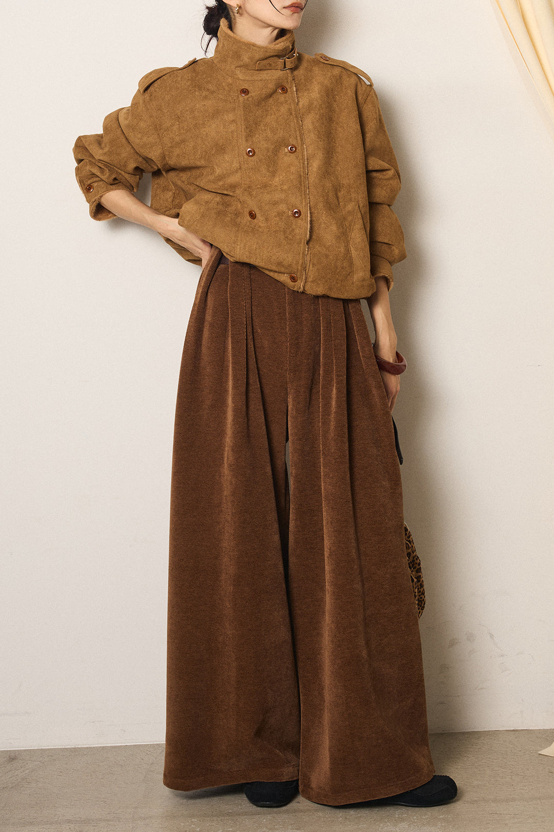 [SET]スタンド襟スウェードライクアウター+ベルトループコーデュロイワイドパンツ(2set)