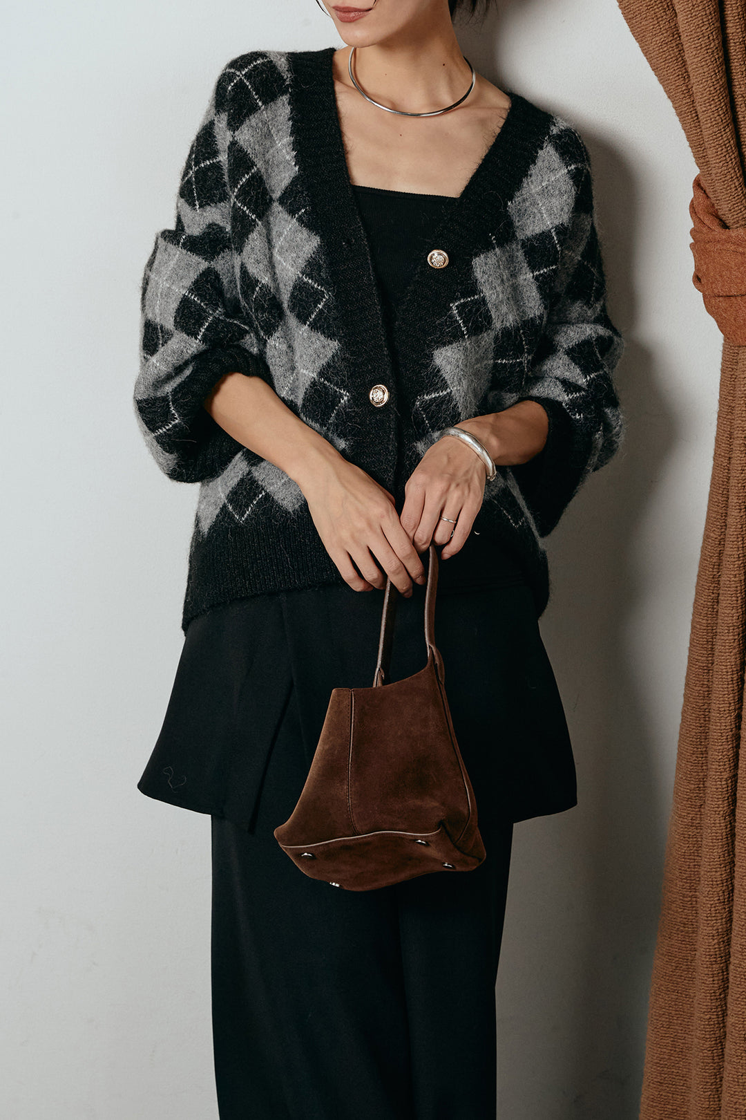 [SET]オーバーサイズ総柄Vネックニットカーディガン+ベルト付きウエストデザインパンツ(2set)