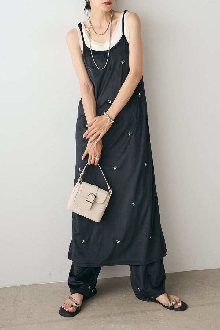 [SET]小花刺繍ベロアキャミワンピース+小花刺繍リラックスベロアパンツ(2set)