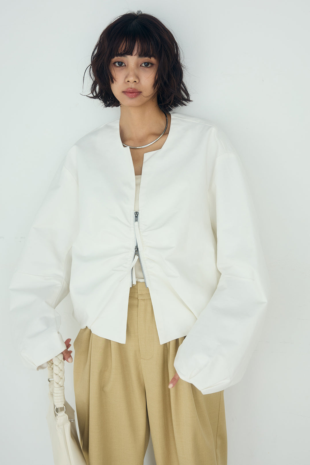 [SET]ノーカラーフロントギャザージップアウター+ツイルメニータックパンツ(2set)