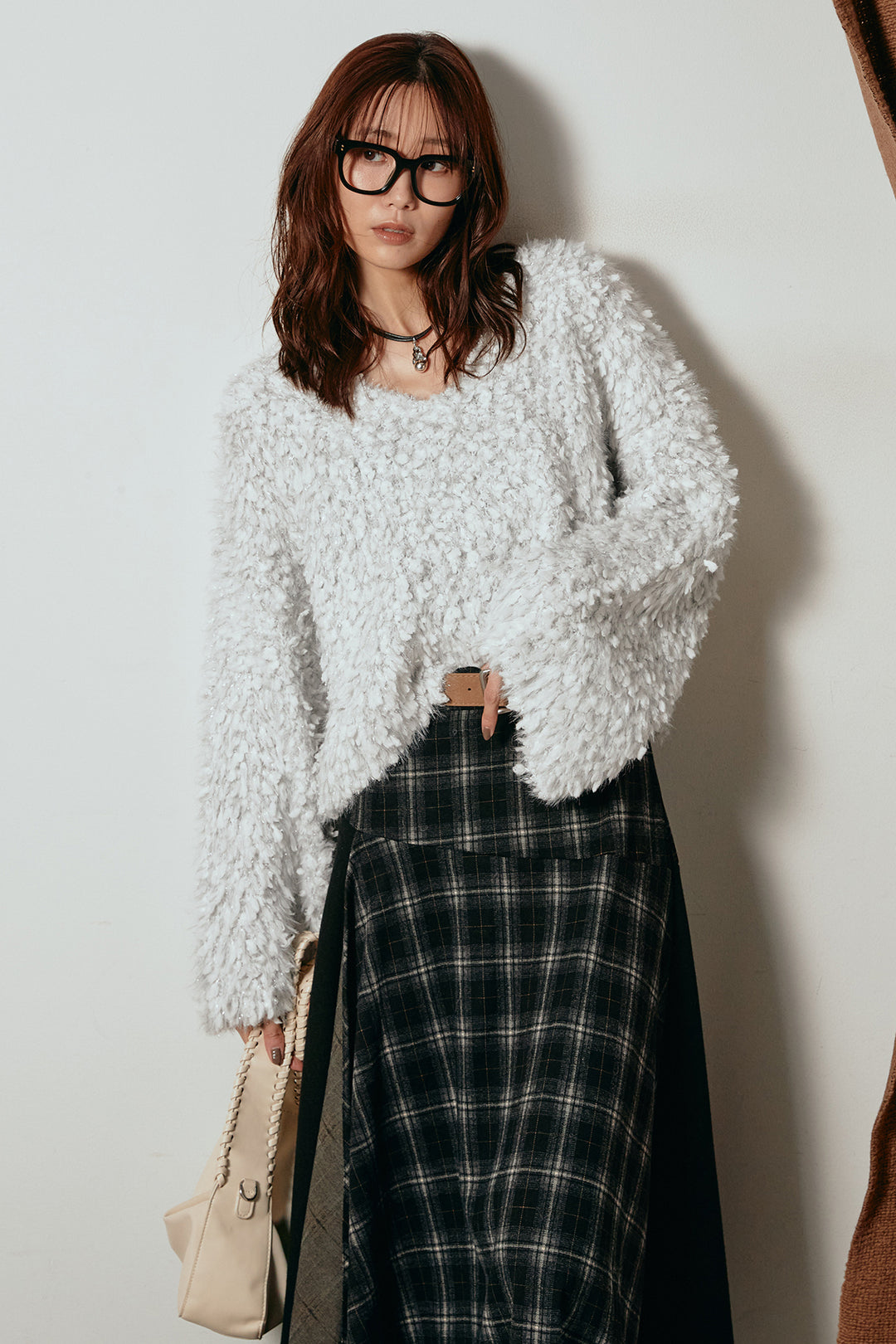 [SET]深Vネックチョウチョヤーンニットトップス+フェイクレザーベルト付き切り替えタータンチェックスカート(2set)