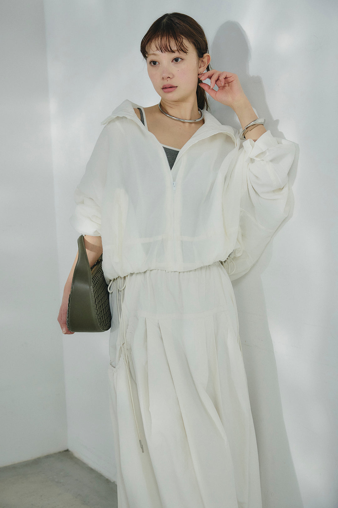 [SET]スタンドネックシアーブルゾン+ナイロンデザインフレアスカート(2set)