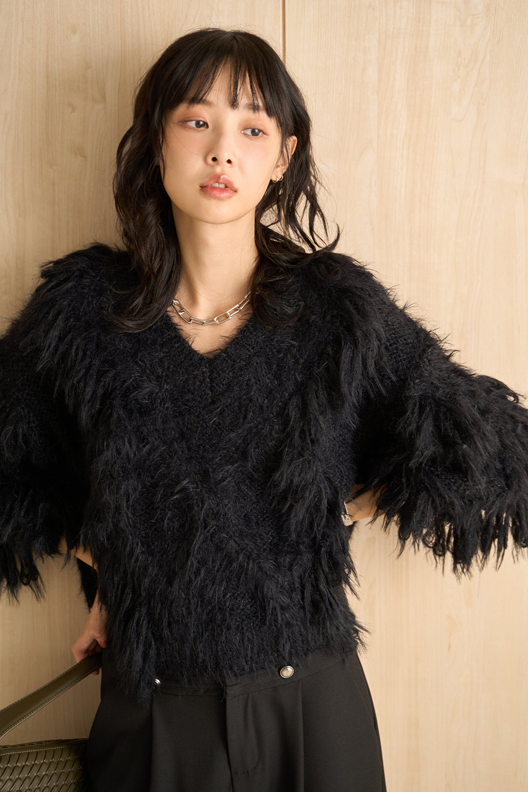[SET]ランダムロングシャギーVネックニット+ナポレオンボタンデザインワイドパンツ(2set)