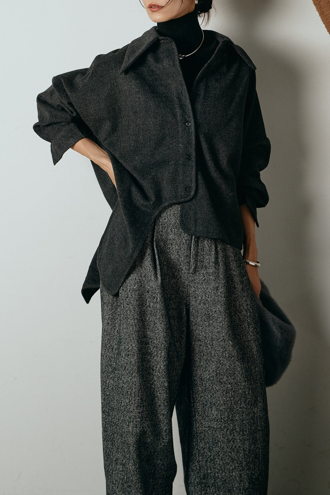 [SET]裾アシンメトリーデザインシャツ+タックツイードワイドパンツ+リブニットシームレスタートルプルオーバー(3set)