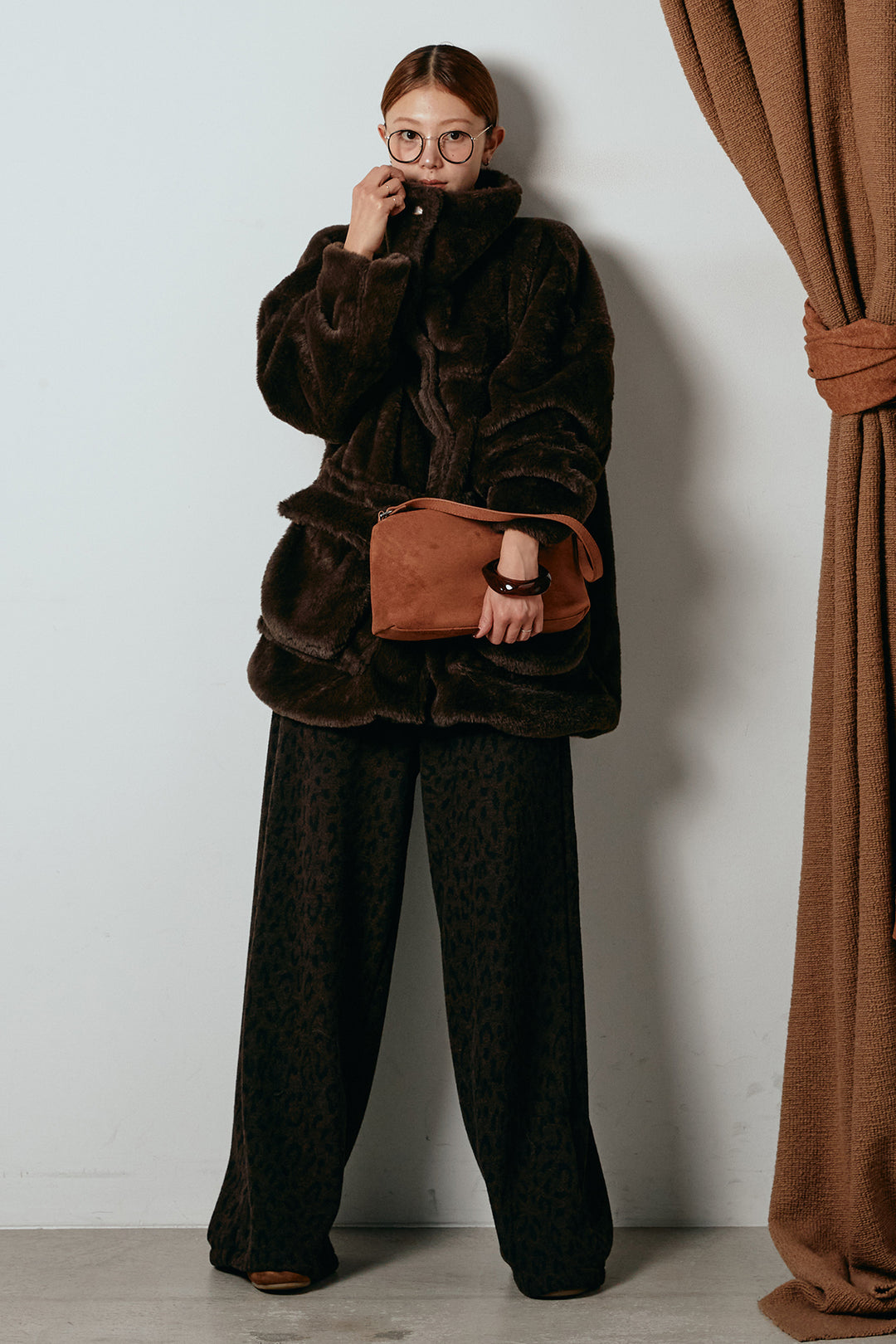 [SET]スタンドネックファーコート+レオパードジャガードニットパンツ(2set)