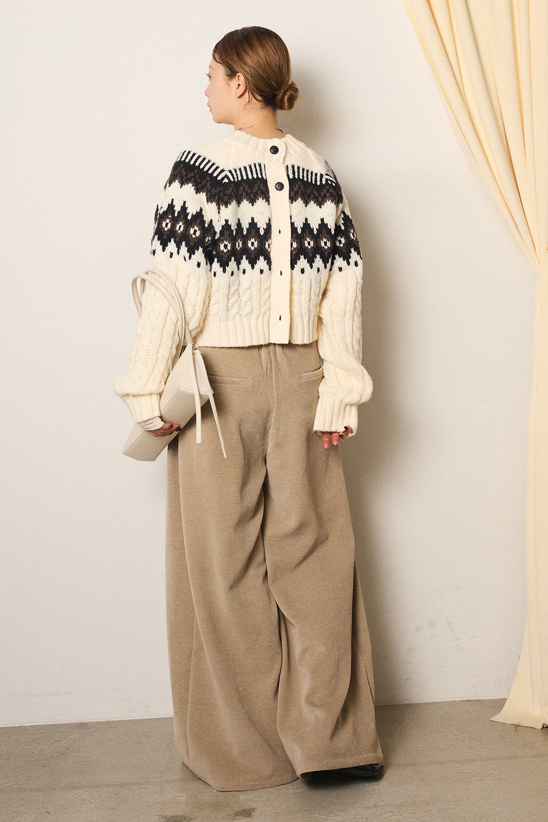 [SET]2WAY求心柄ジャガードショートカーディガン+ベルトループコーデュロイワイドパンツ+2WAY袖コード刺繍クルーネックプルオーバー(3set)