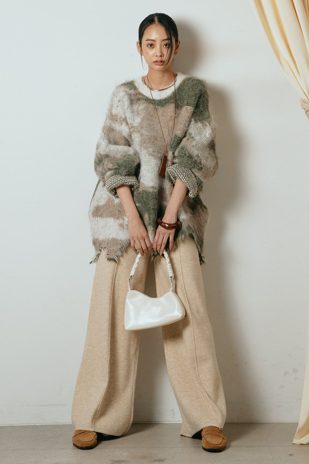 [SET]起毛裾デザインニュアンス柄ニットトップス+センターラインニットパンツ(2set)