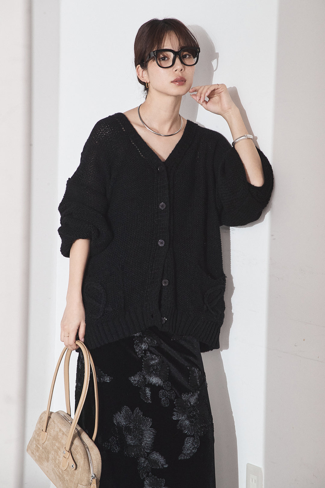 [SET]コード刺繍リラックスニットカーディガン+フラワー刺繍ワイドスカート(2set)