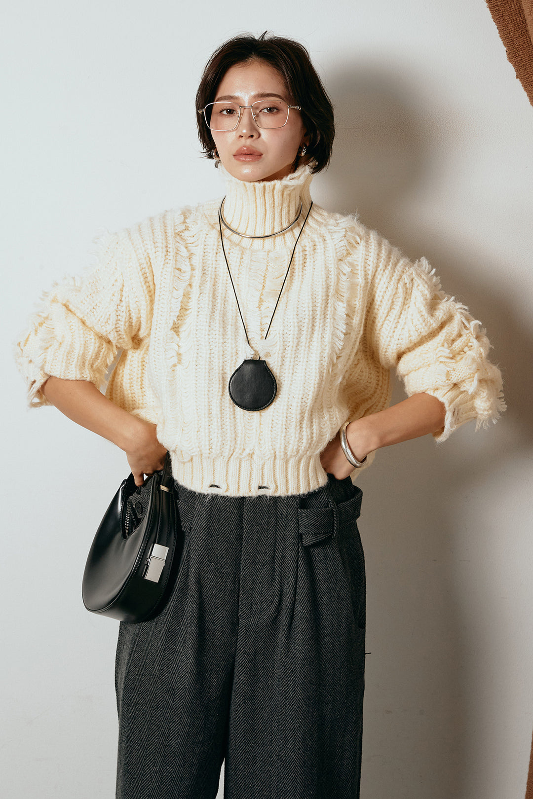 [SET]フリンジタートルショートニット+クラシックヘリンボーンサロペット(2set)