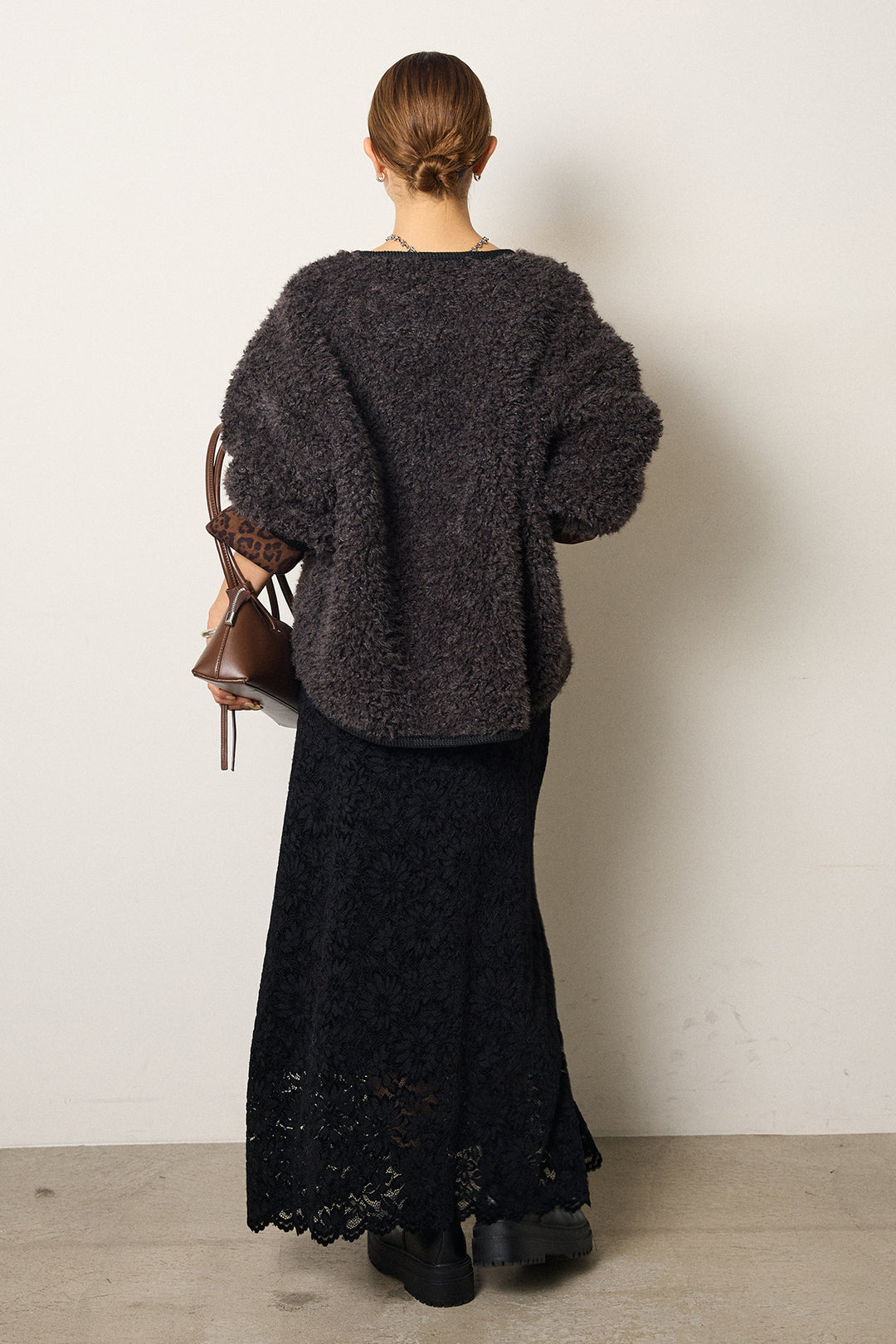 [SET]ノーカラー裏地レオパードボアアウター+花柄刺繍ベロアフレアスカート(2set)