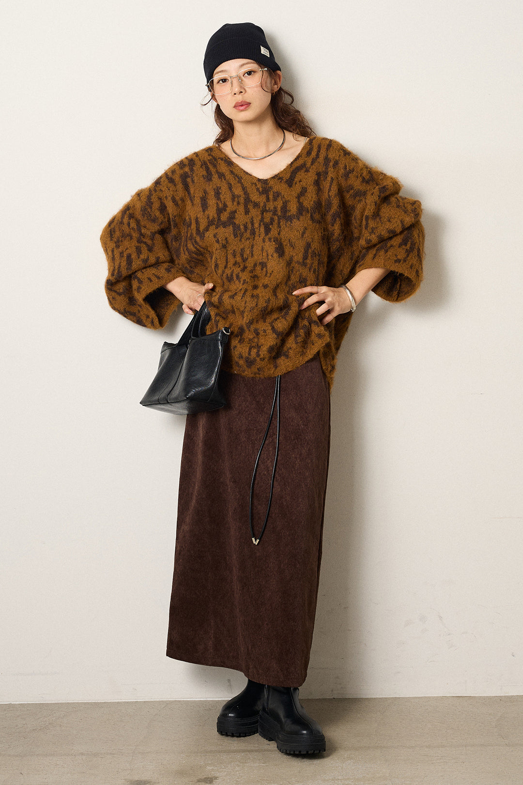 [SET]フラッフィーレオパードシャギーニット+ロープベルト付きスウェード調スカート(2set)