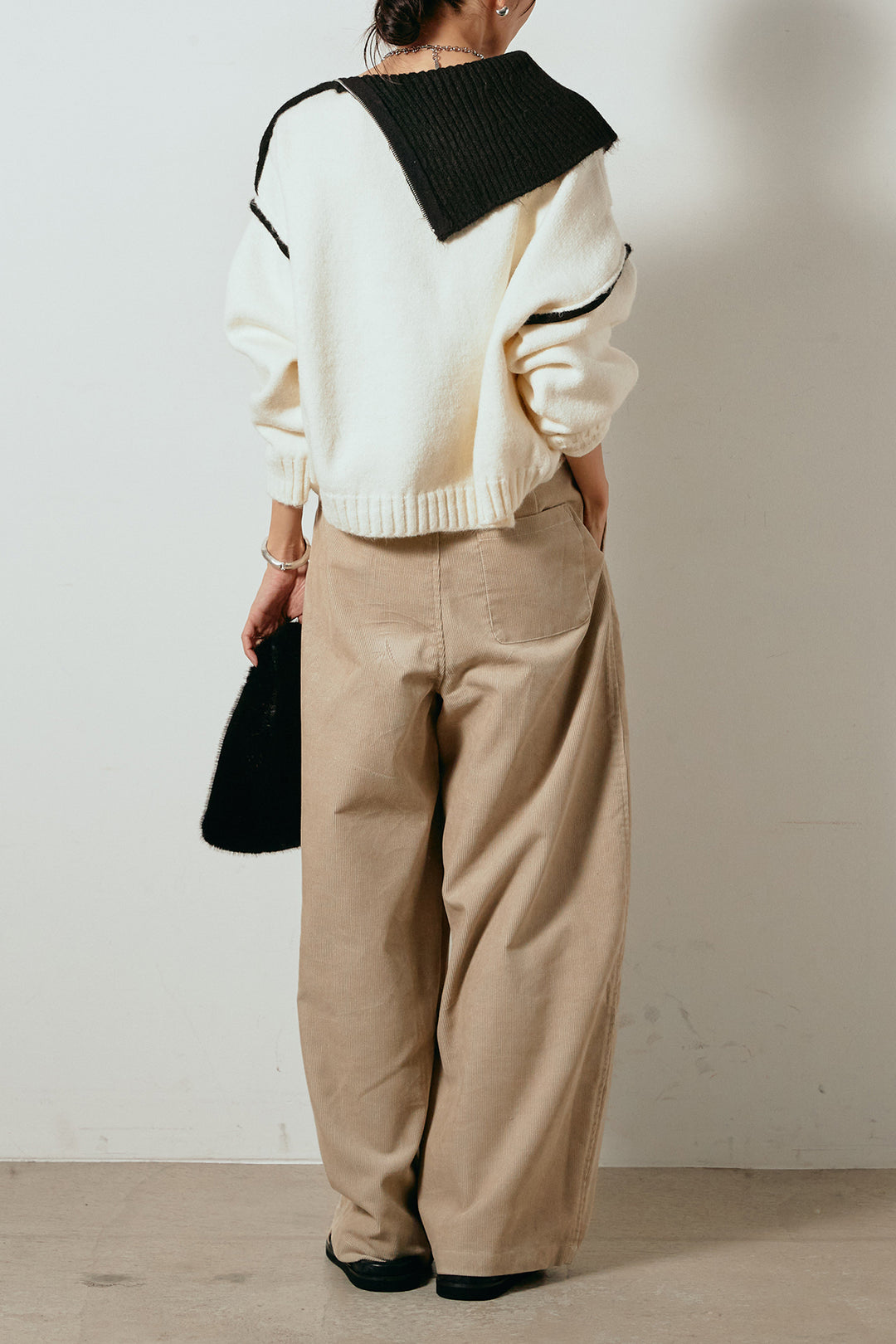 [SET]ハイネックジップデザインニットトップス+フロントタック入りコーデュロイパンツ(2set)