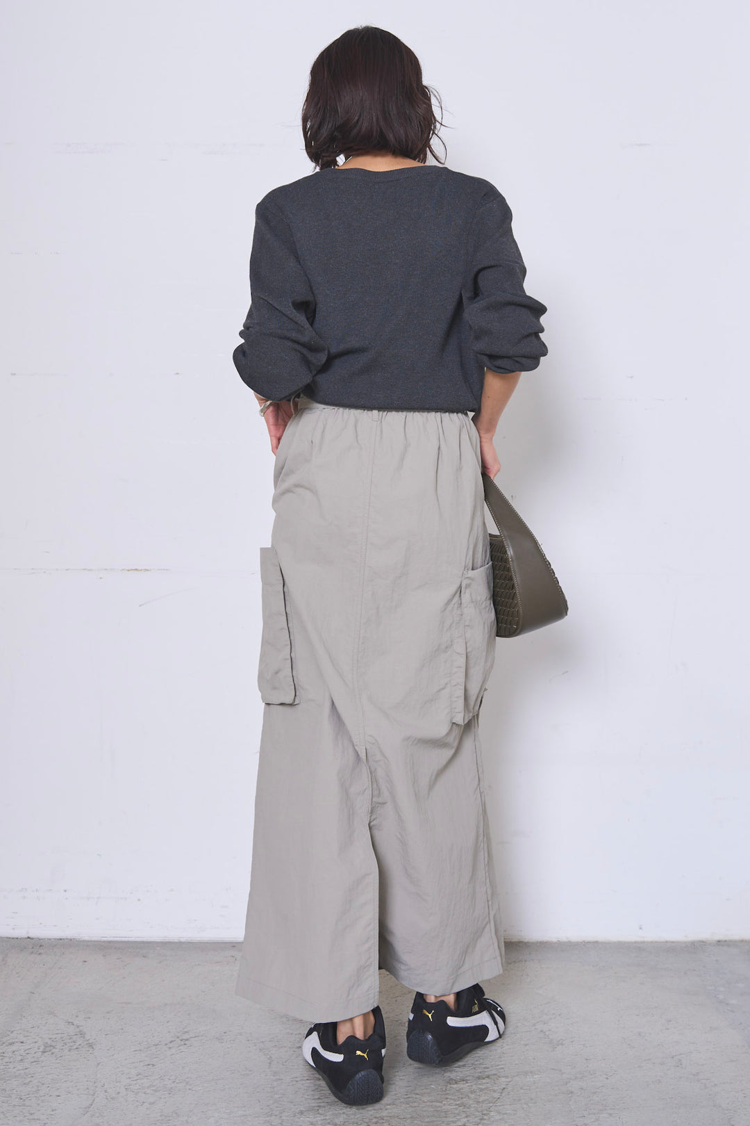 [SET]リサイクルポリニュアンス釦カーデ+撥水加工ナイロンスカート(2set)