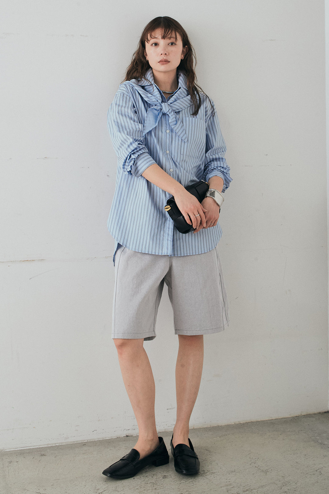 [SET]ランダムストライプスカーフ付きシャツ+デニムハーフパンツ(2set)