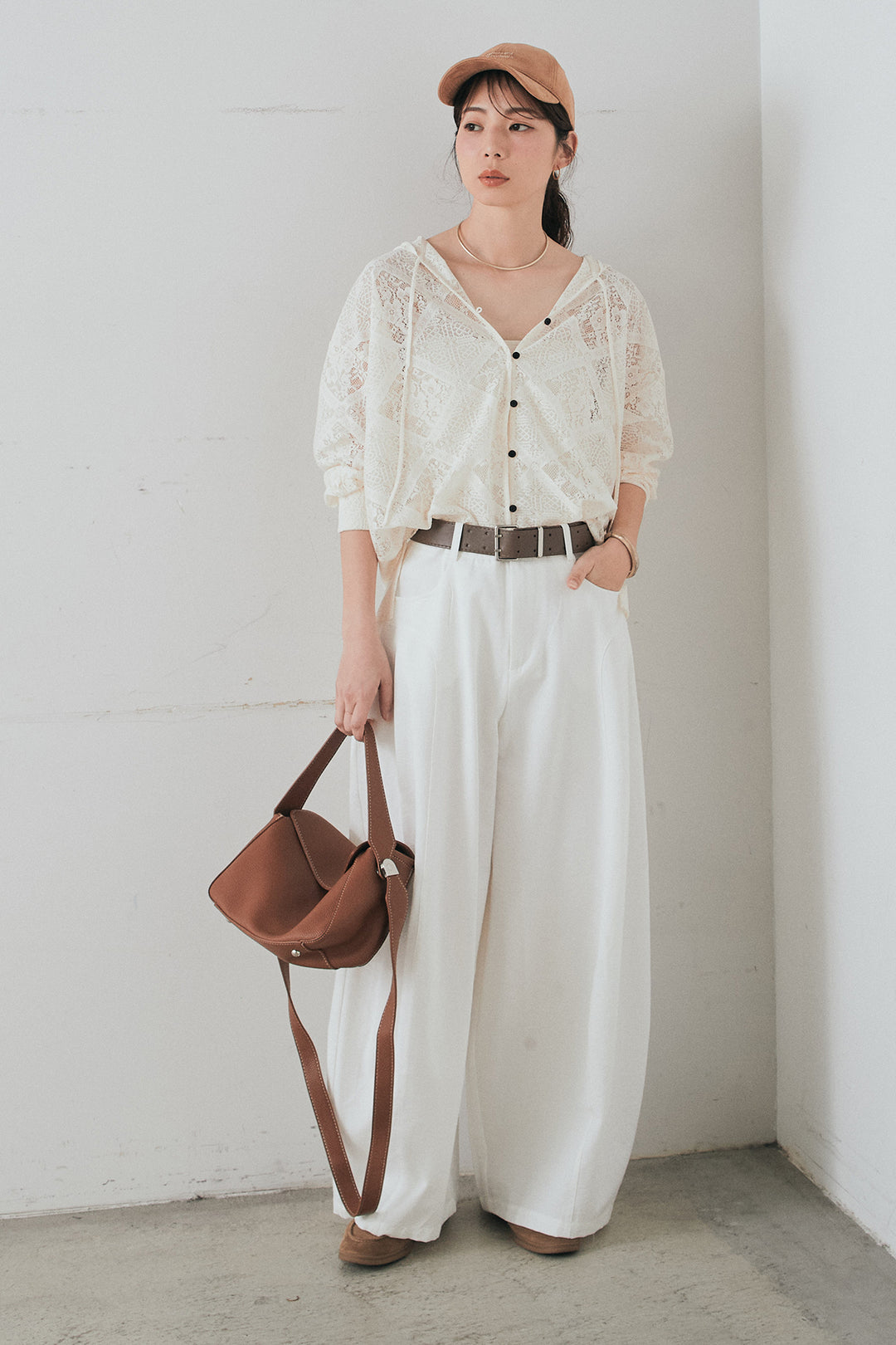 [SET]ブロックレースフード付きブラウス+ベルト付きサイドタックワイドパンツ(2set)