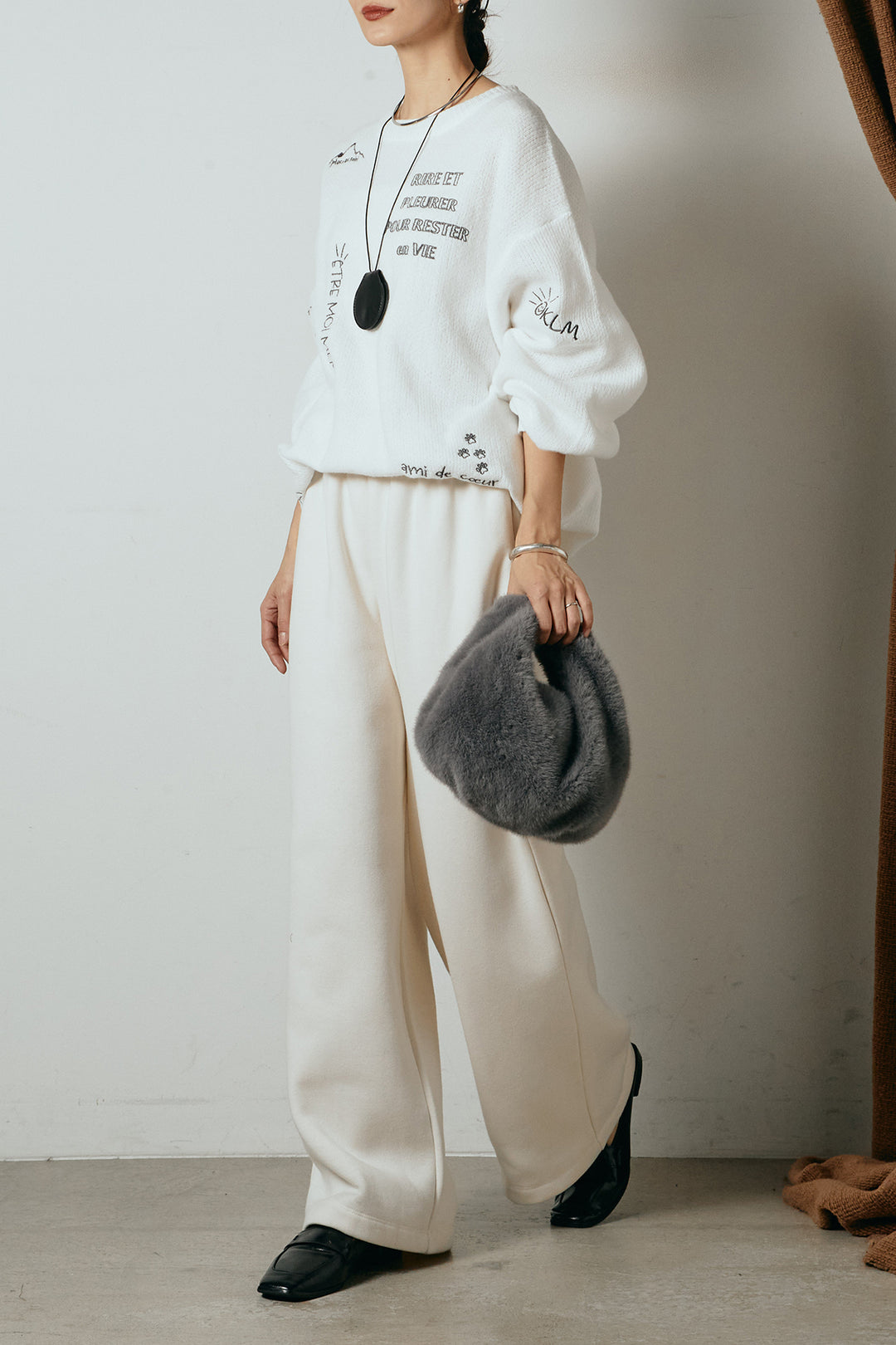 [SET]刺繍ロゴランダムデザインニットトップス+裏起毛スウェットワイドパンツ(2set)