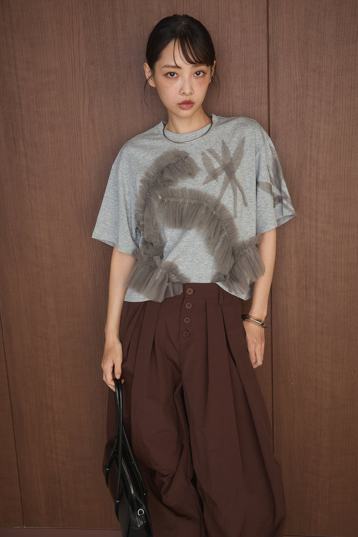[SET]チュールモチーフデザインTシャツ+ボタンデザインニーサイドタックパンツ(2set)
