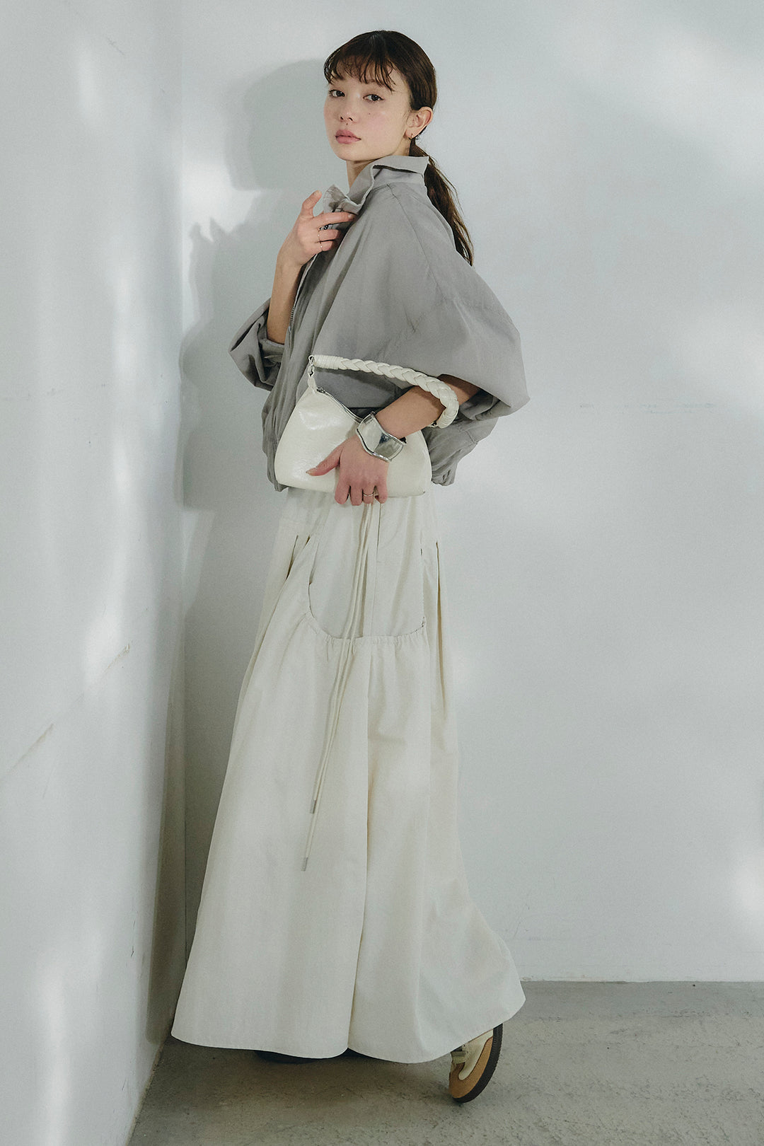 [SET]スタンドネックシアーブルゾン+ナイロンデザインフレアスカート(2set)