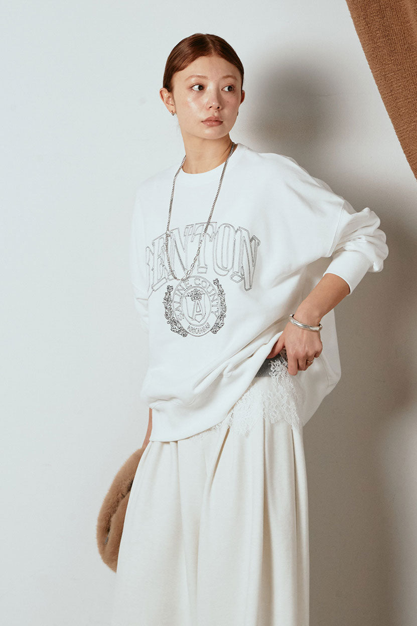 [SET]フロントロゴスウェットプルオーバー+カップ付きレースドッキングキャミソール(2set)