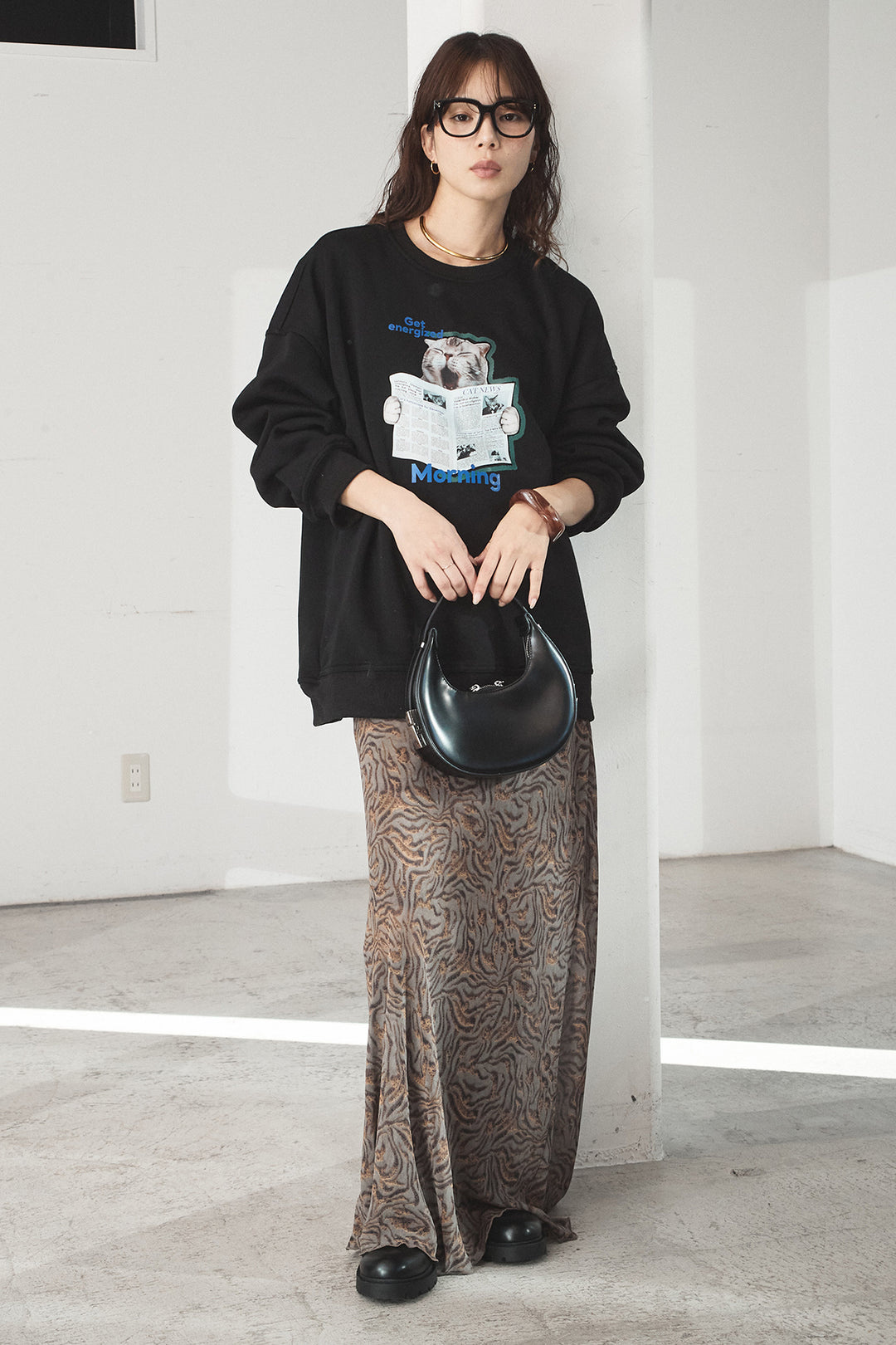 [SET]裏起毛モーニングキャットプリントスウェット+抽象柄ロングスカート(2set)