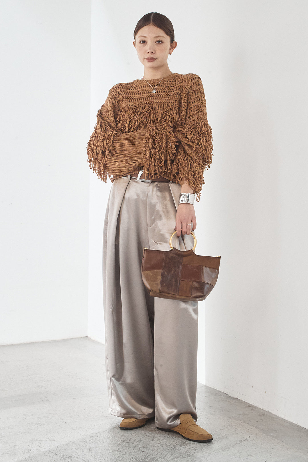 [SET]メッシュフリンジ切り替えプルオーバー+サテンタックワイドパンツ(2set)