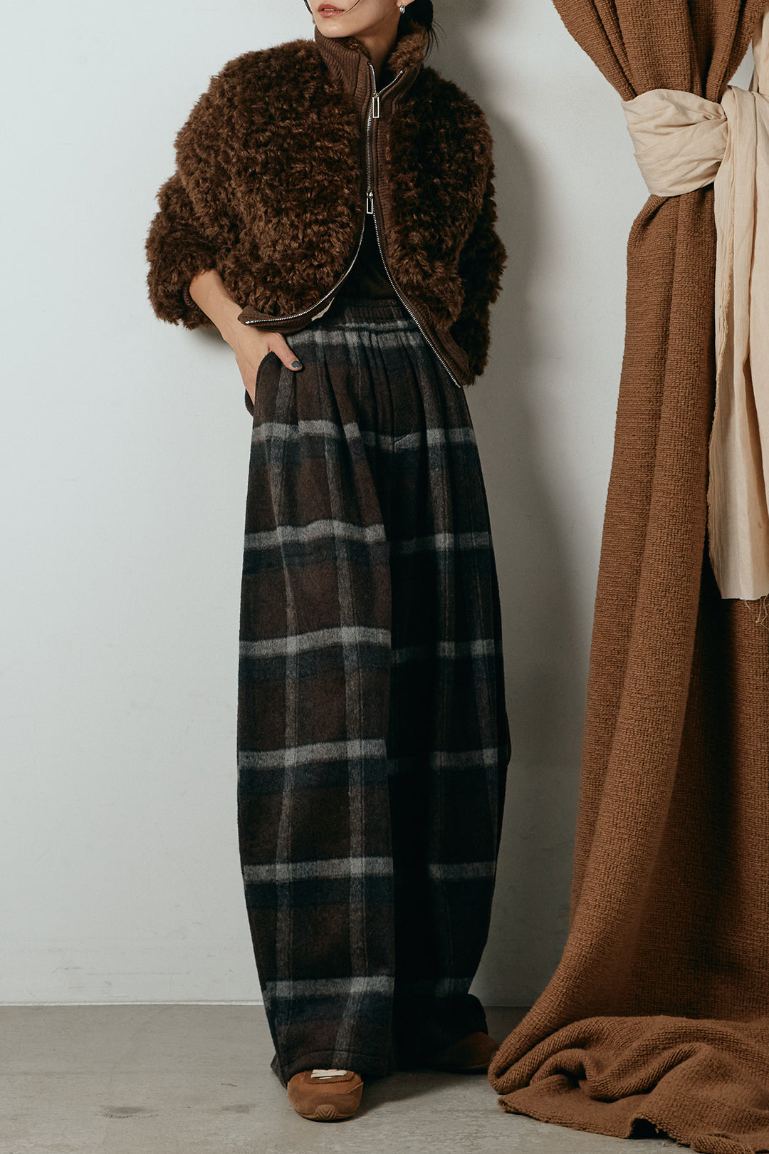 [SET]ハイネックショート丈ボアジップブルゾン+起毛タータンチェック柄ワイドパンツ(2set)