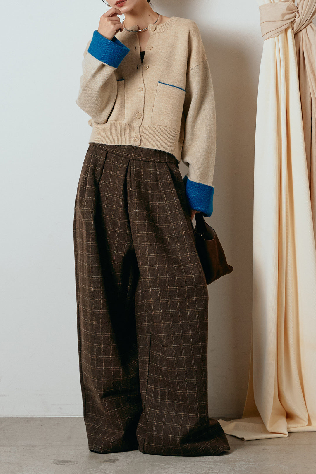 [SET]アルパカタッチダブルフェイスカーディガン+ウールライクチェックタックパンツ(2set)