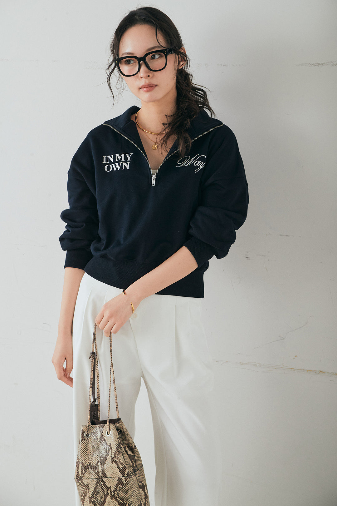 [SET]裏毛ロゴ刺繍ハーフZIPスウェット+斜めボタンタック入りスラックス(2set)