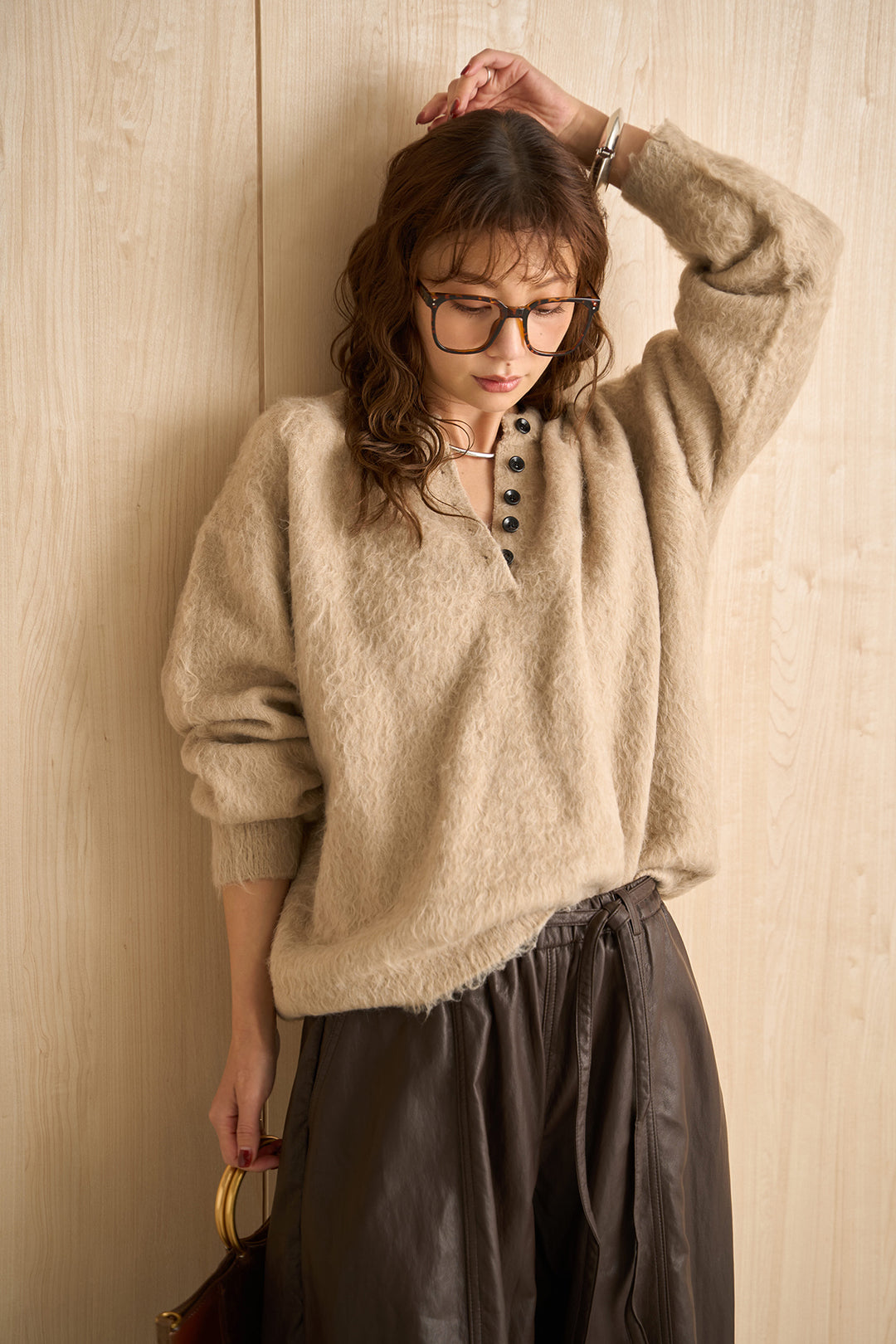 [SET]シャギーヘンリーオーバーニット+フェイクレザーカーブワイドパンツ(2set)