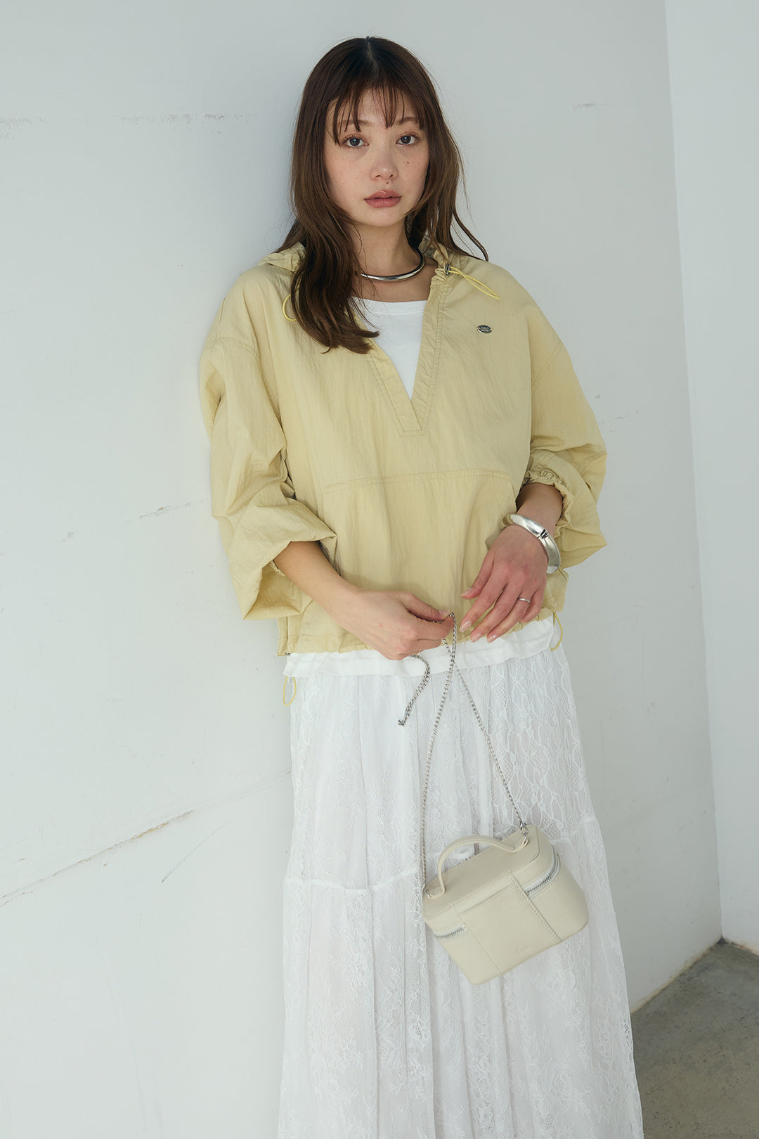 [SET]レイヤードデザインフーディートップス+ひげレース切替ロング丈スカート(2set)