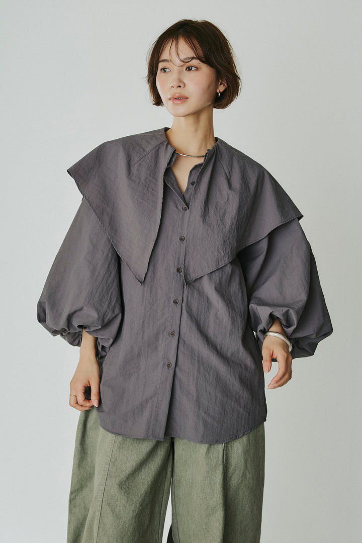 [SET]ケープカラーナイロンブラウス+配色ショルダーデニムサロペットスカート(2set)