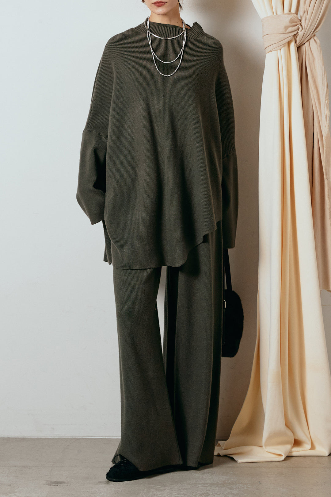 [SET]ポンチョシルエットニットSETUP