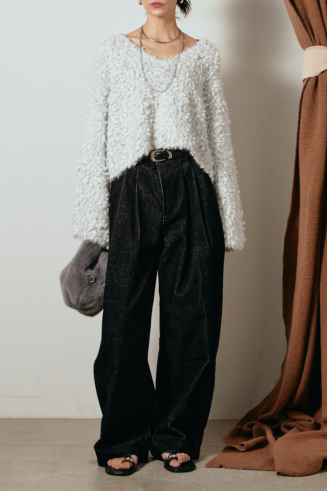 [SET]深Vネックチョウチョヤーンニットトップス+フロントタック入りコーデュロイパンツ(2set)