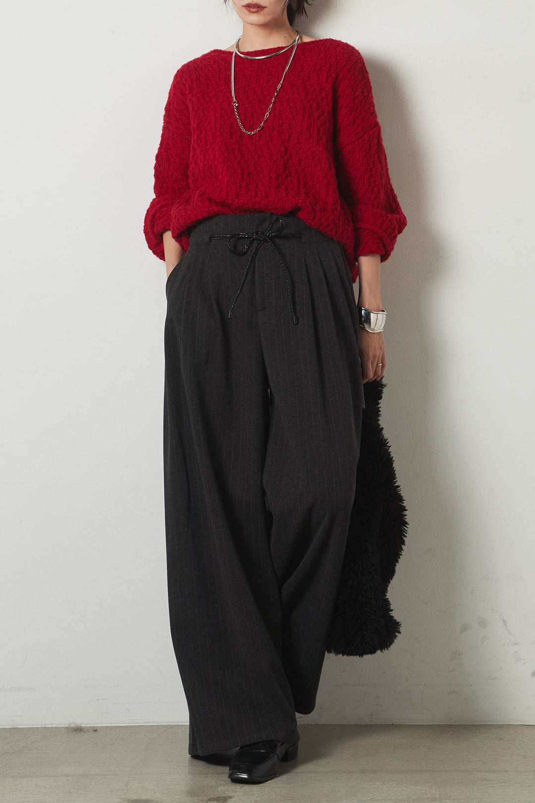 [SET]ボリューム編みニットプルオーバー+編みベルト付きピンストライプワイドパンツ(2set)