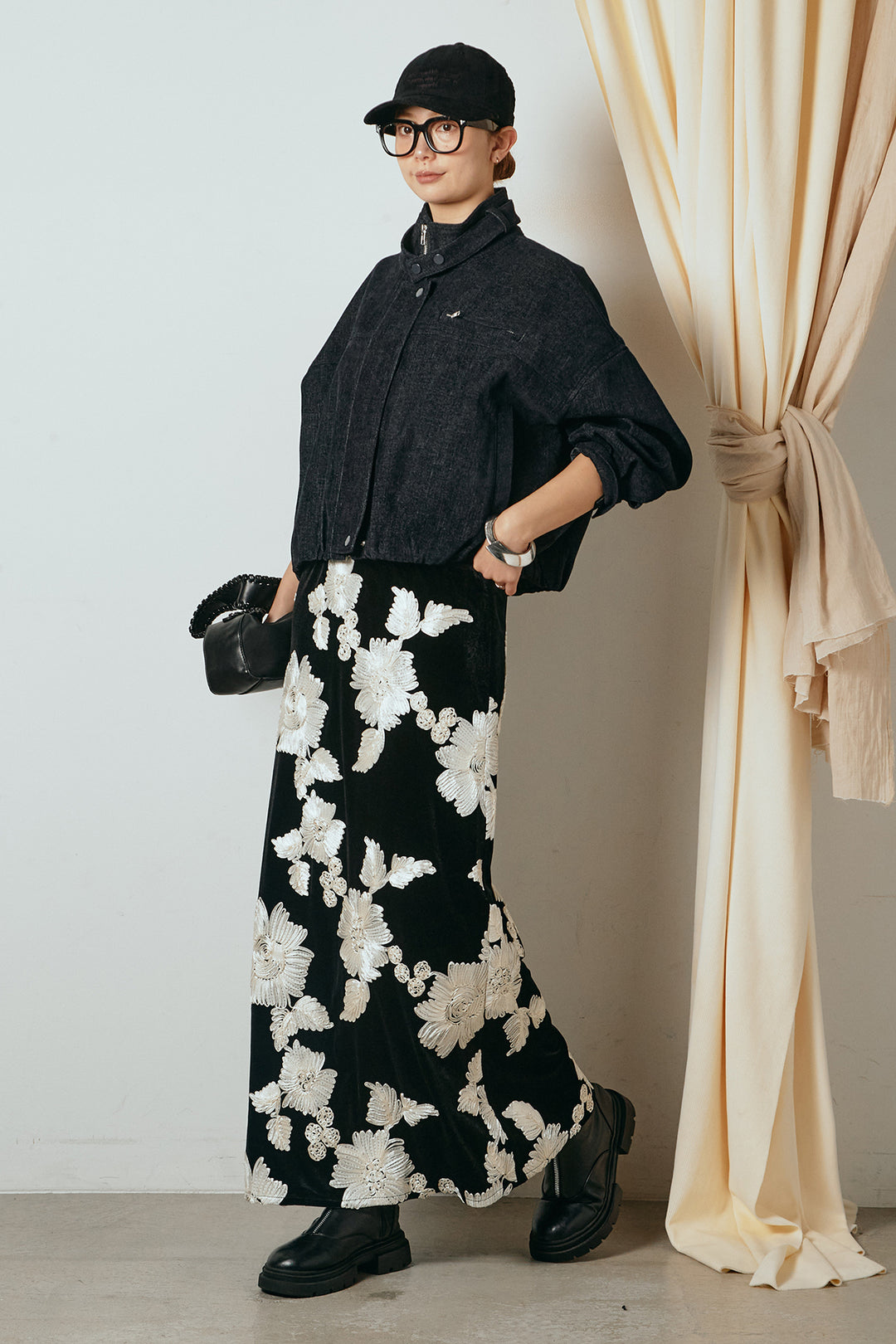 [SET]デニム調ハイネックブルゾン+フラワー刺繍ワイドスカート(2set)