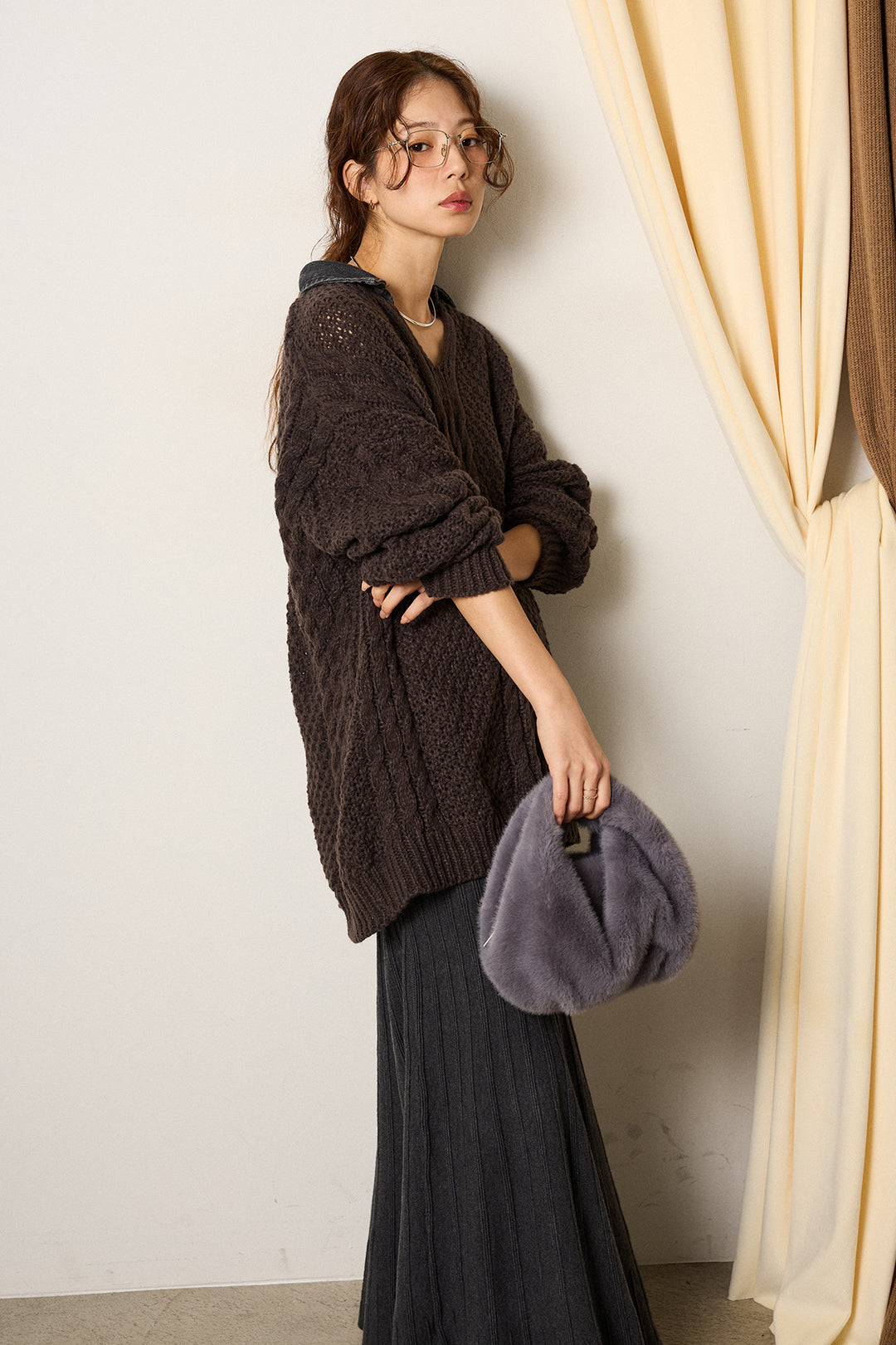 [SET]デニムカラーケーブルオーバーニット+編み地切り替えフレアニットスカート(2set)