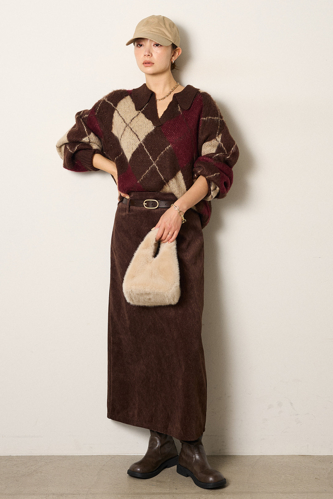 [SET]アクリルモヘアアーガイルキーネックプルオーバー+ロープベルト付きスウェード調スカート(2set)