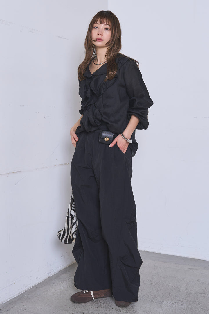 [SET]フリルボタンブラウス+ドライタフタタックバレルパンツ(2set)