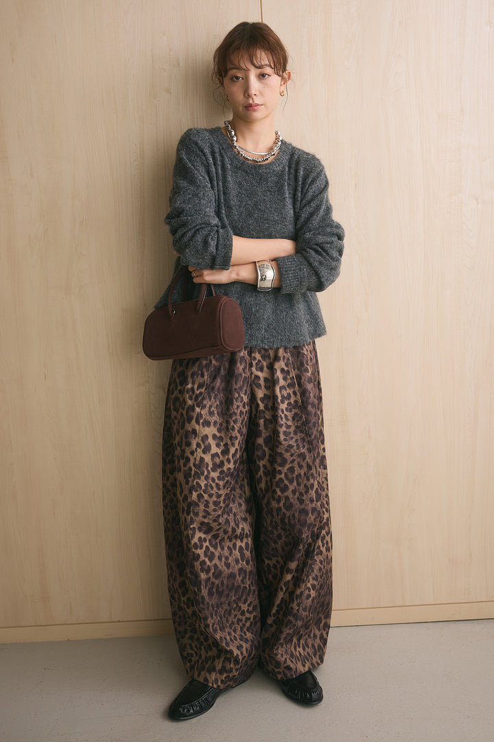 [SET]モヘアぺプラムクルーネックプルオーバー+太ベルト付きレオパード柄ワイドパンツ(2set)