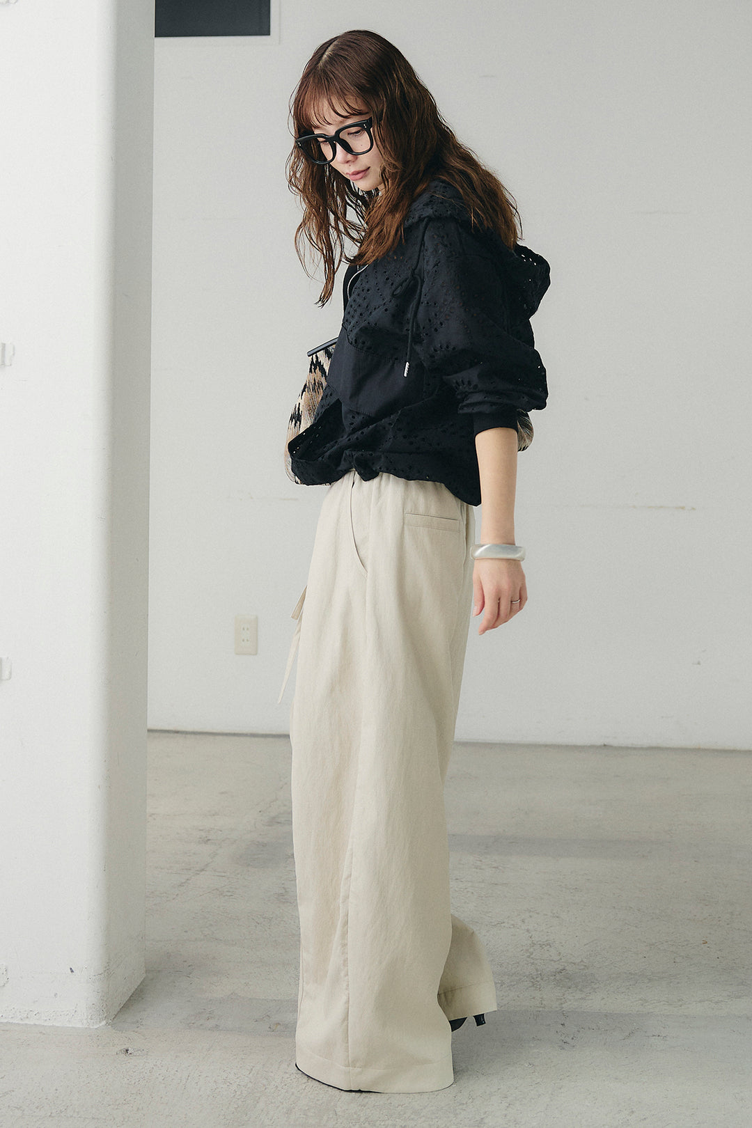 [SET]レースハーフジップアップフーディー+フェイクレザーカーブワイドパンツ(2set)