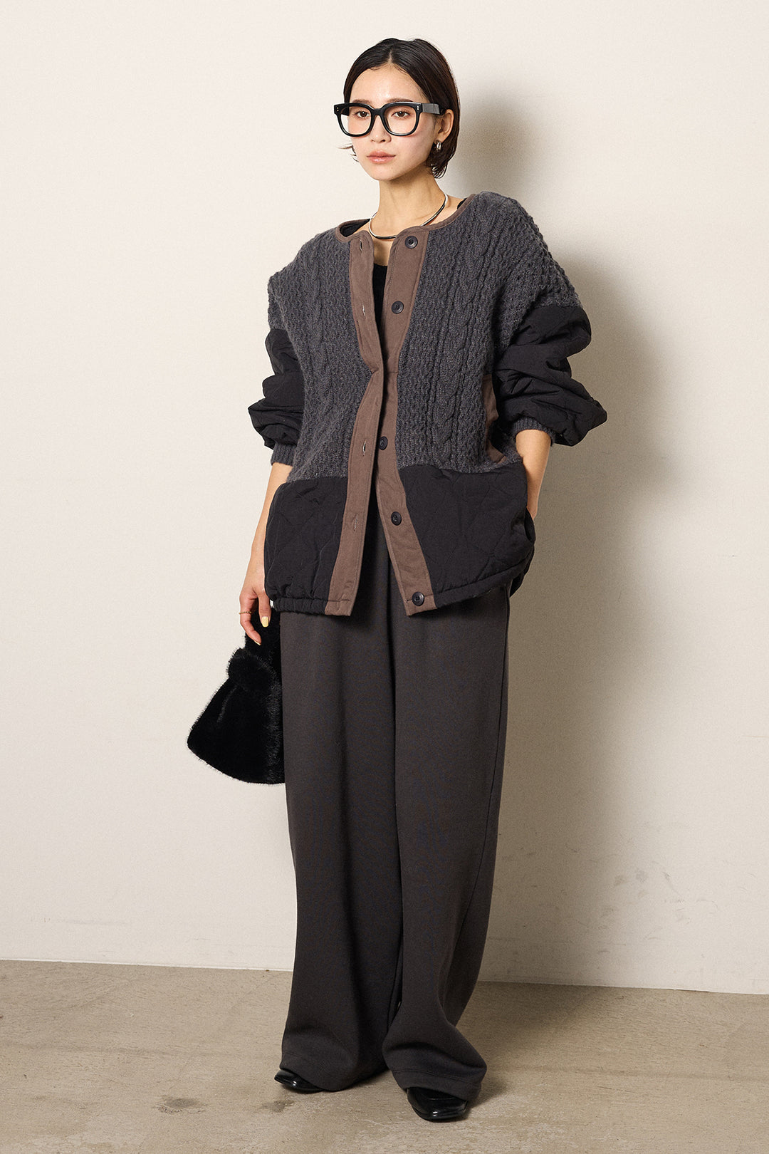 [SET]アラン編みニットノーカラー裾キルティングブルゾン+裏起毛スウェットワイドパンツ(2set)