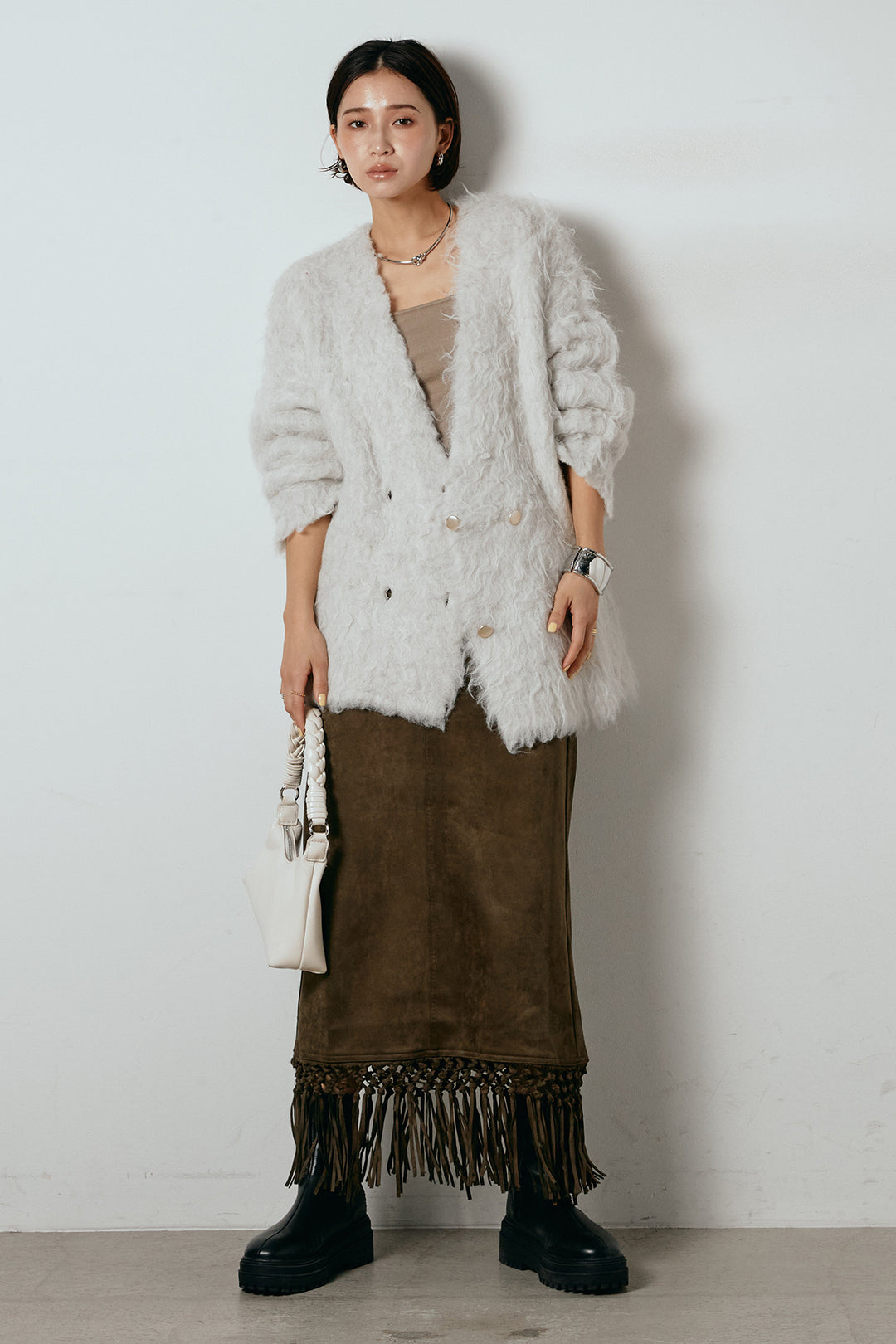 [SET]ウェーブシャギーニットジャケット+スウェードライク裾フリンジスカート(2set)